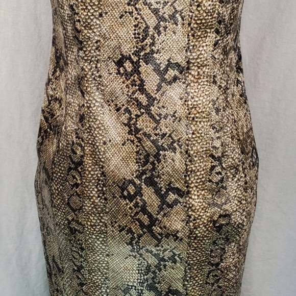 TRIO NEW YORK Exotic GRN/BLK Python Print Dress SM - Picture 7 of 15